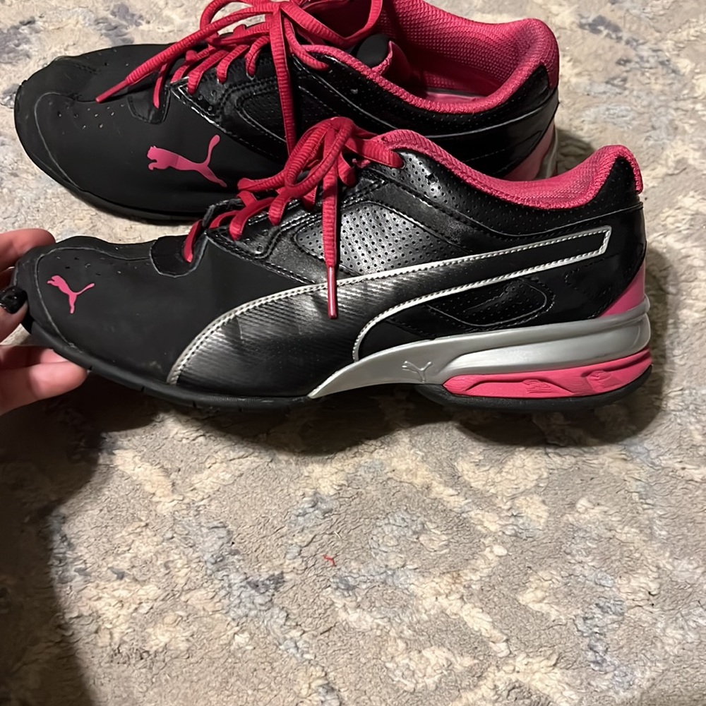 Women’s Puma shoes